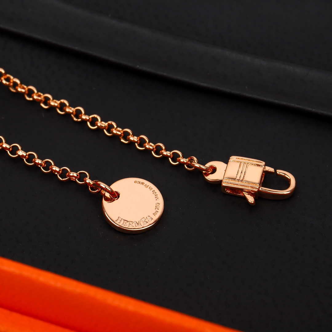 HMNS010 S925 Sterling Silver Clou d'H pendant, small model - ccjewelryacc