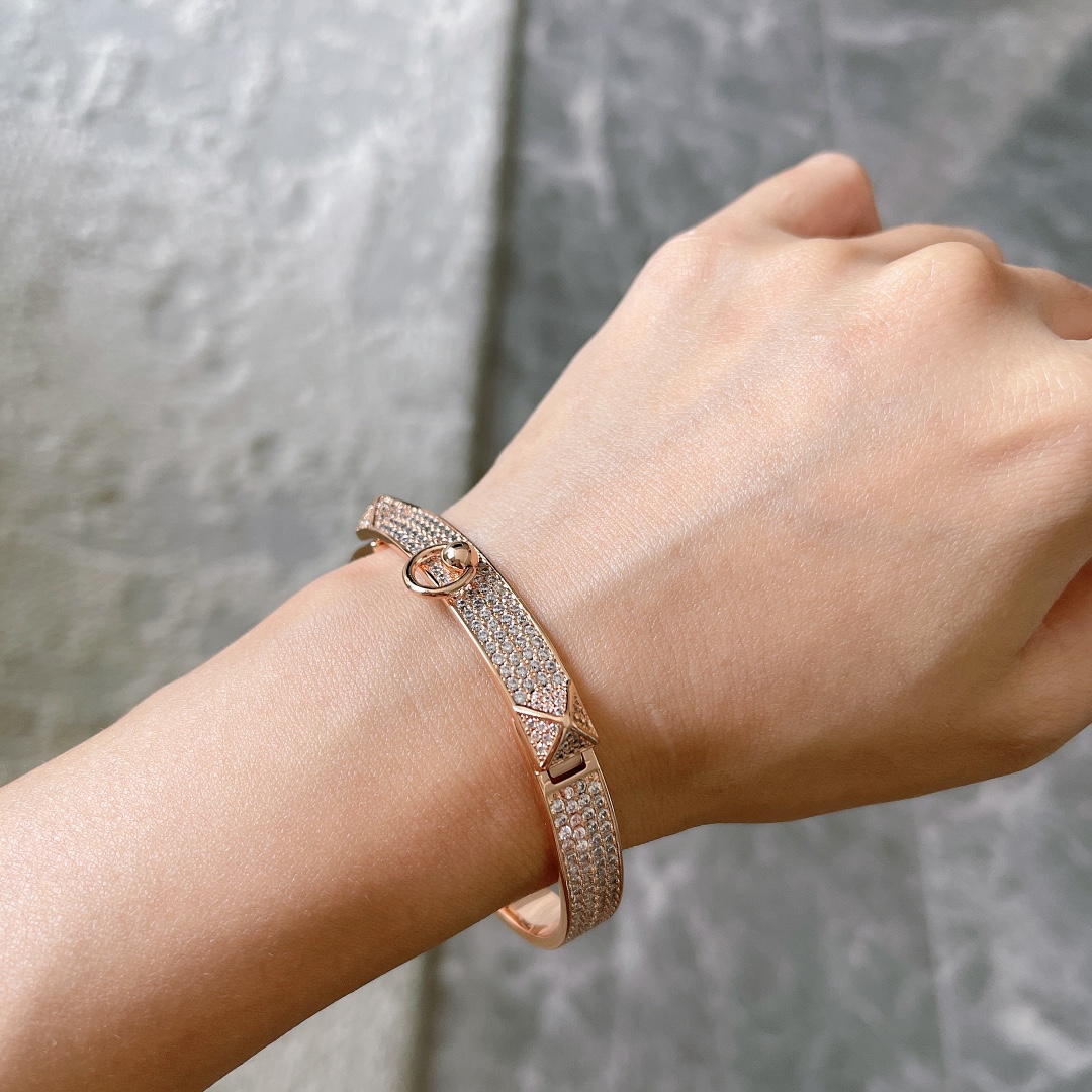 HMS032  Diamond Collier de chien bracelet, small model - ccjewelryacc