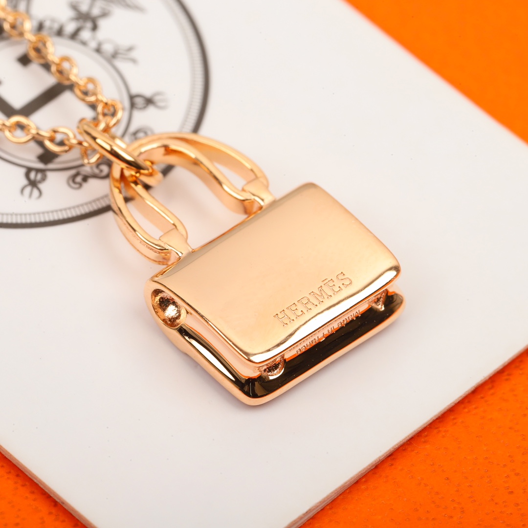 HMNS005 S925 Sterling Silver Bag Amulettes Constance pendant Necklace - ccjewelryacc