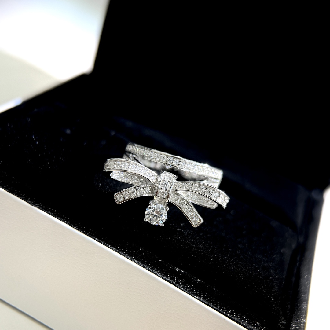 CCRS004 18K White Gold and diamond Ruban ring - ccjewelryacc