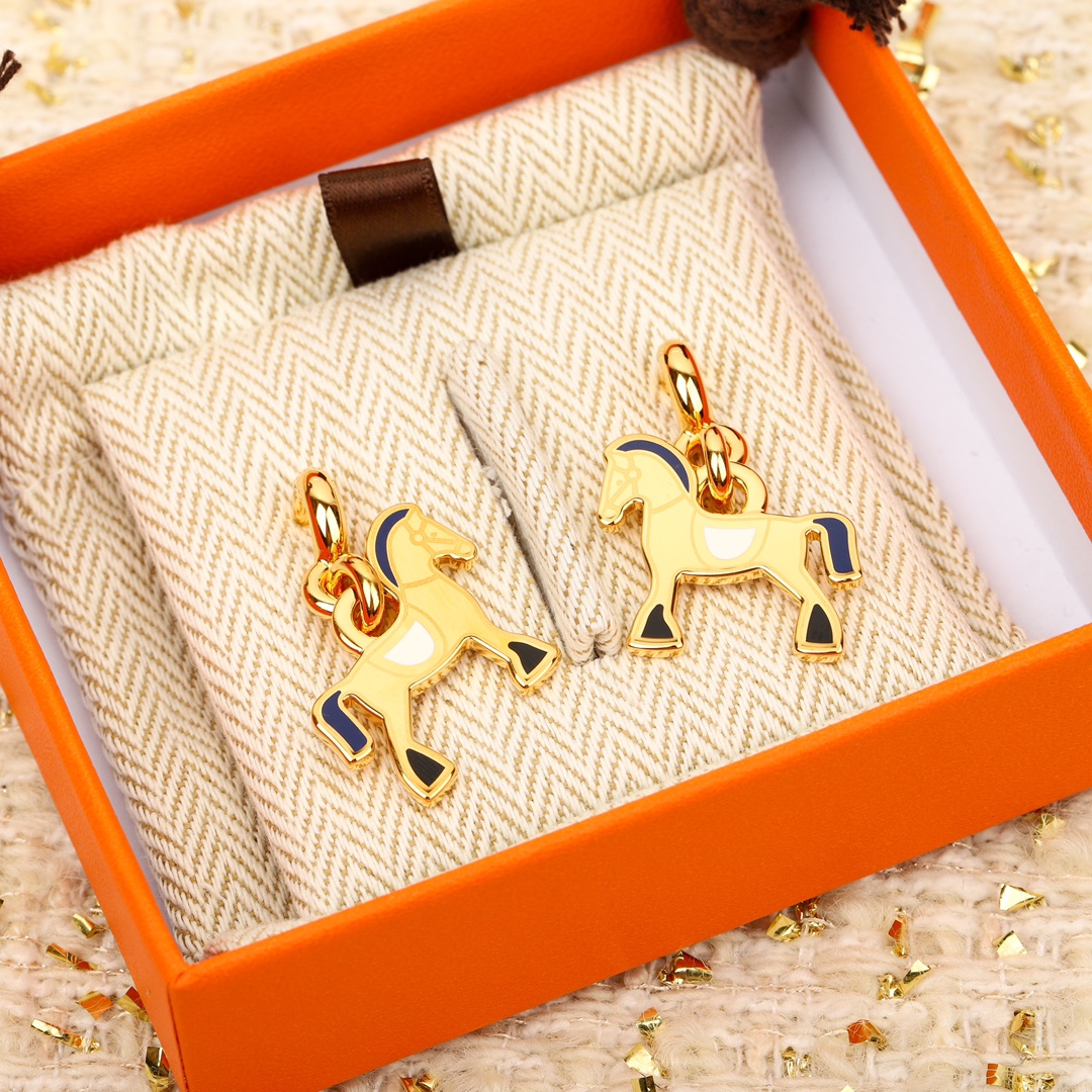 HMEV005 18k Gold Cheval earrings - ccjewelryacc