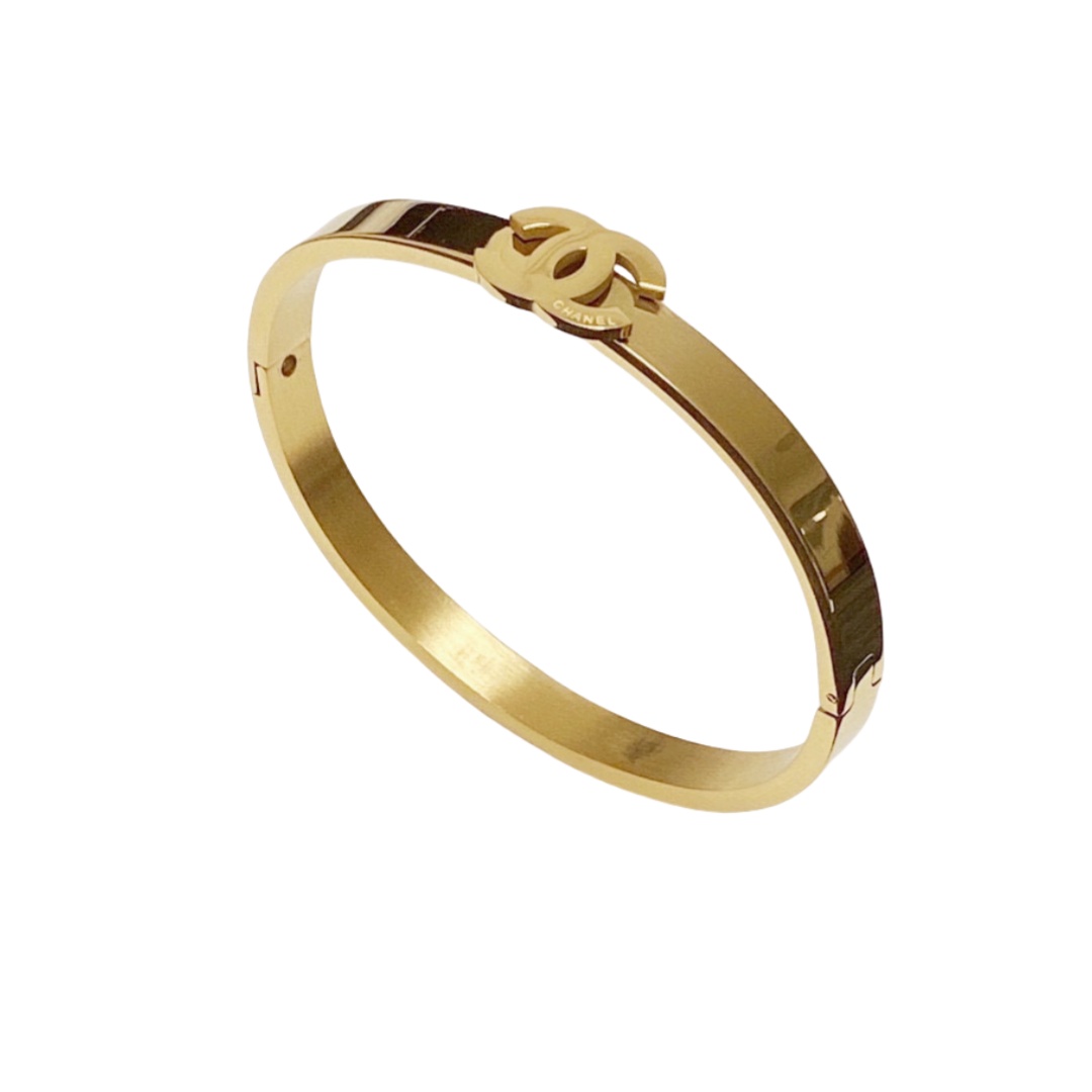 CCS174 Metal Gold cc logo bangle bracelet - ccjewelryacc