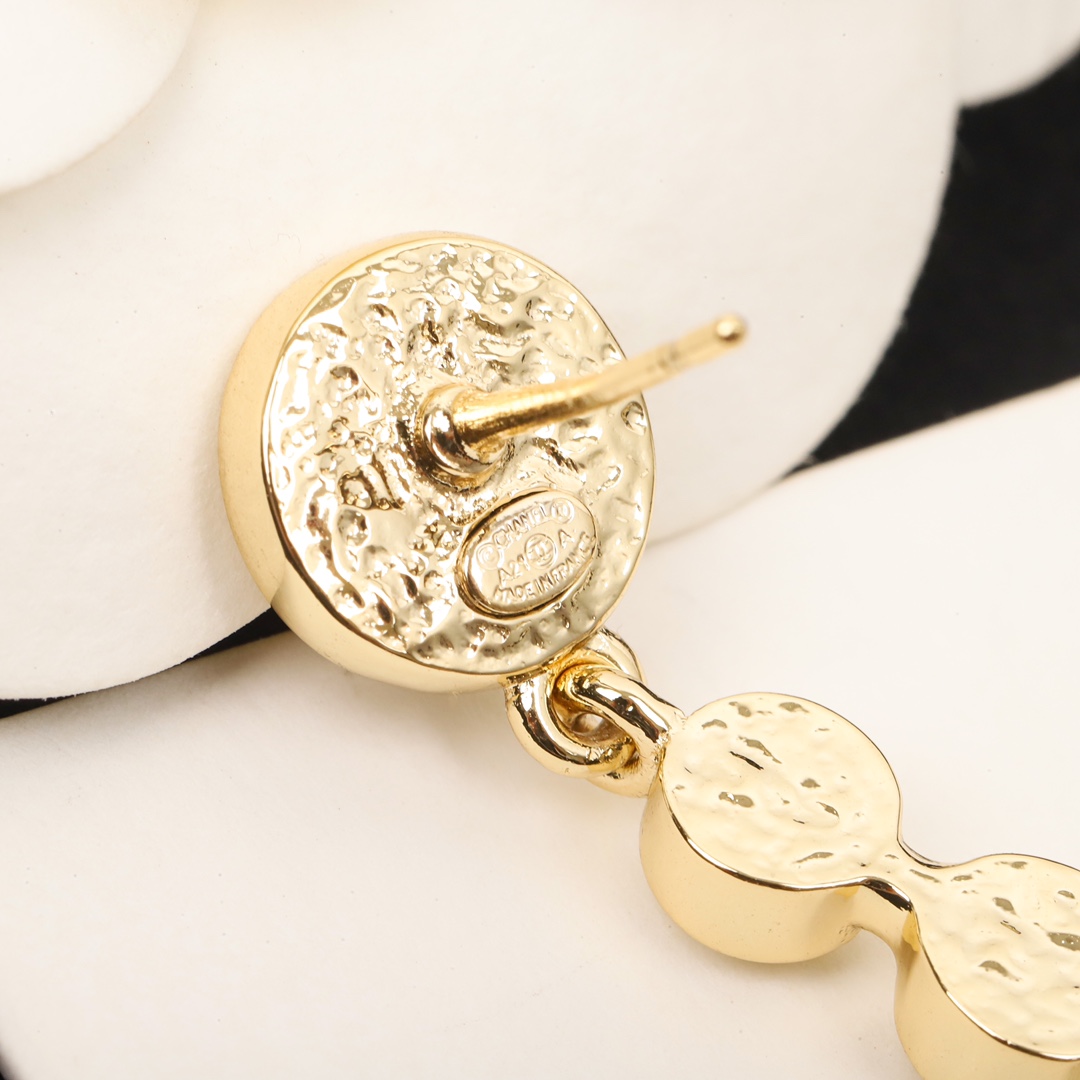 CCE881 X pattern cc logo earring - ccjewelryacc