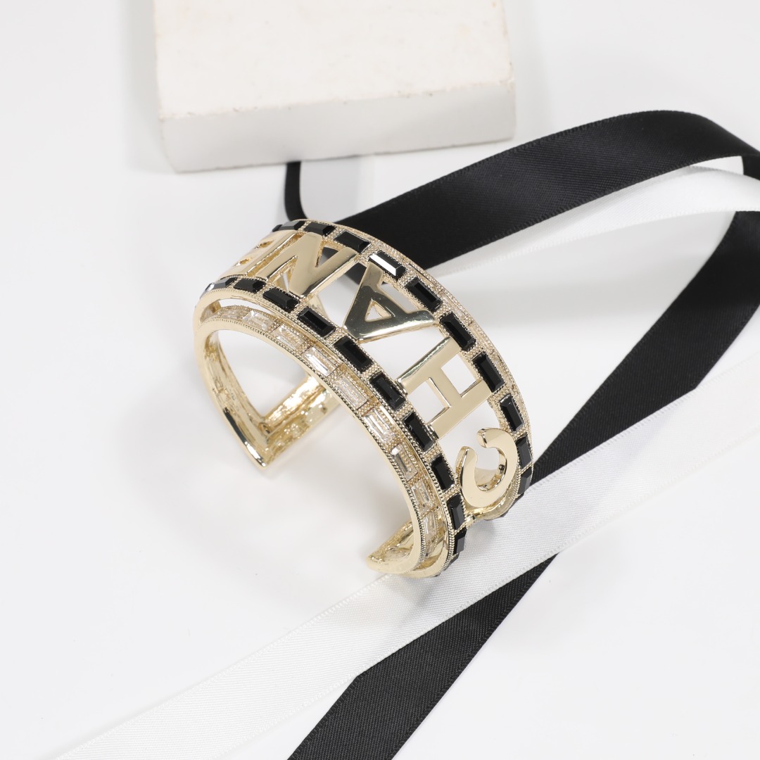 CCS190 Metal crystal Pierced bangle bracelet - ccjewelryacc