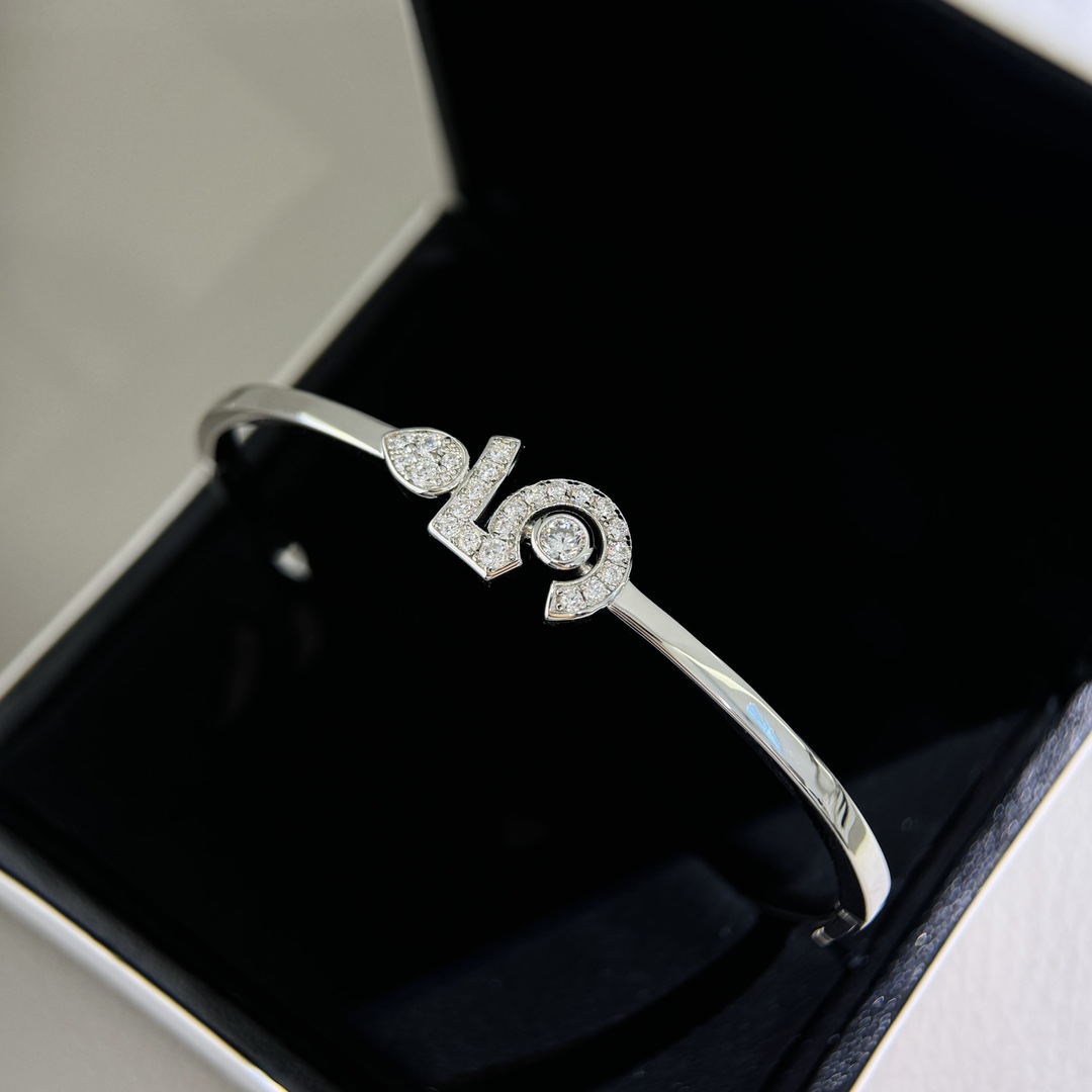 CCSS004 S925 Silver Eternal N°5 bracelet - ccjewelryacc