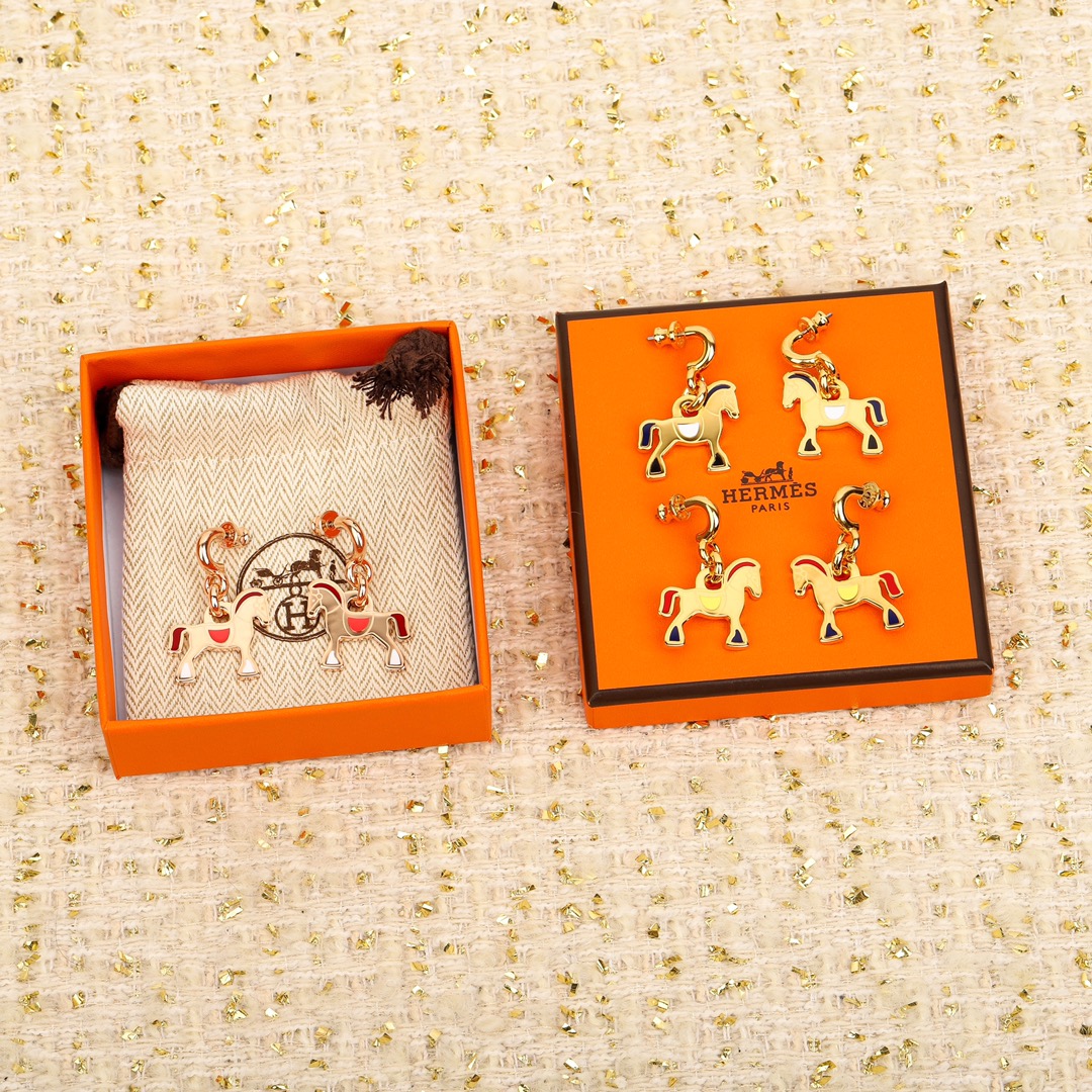 HMEV005 18k Gold Cheval earrings - ccjewelryacc