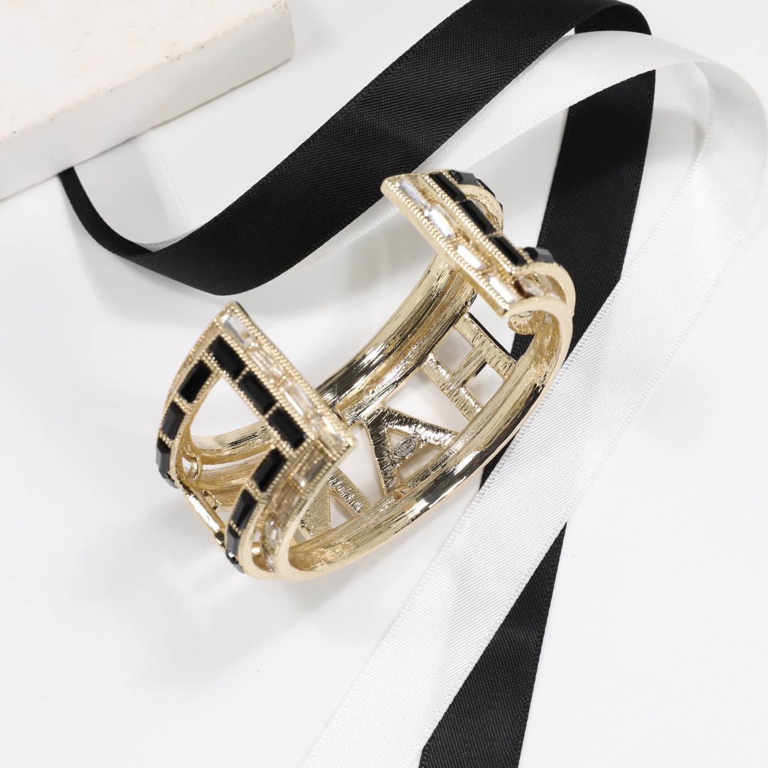 CCS190 Metal crystal Pierced bangle bracelet - ccjewelryacc