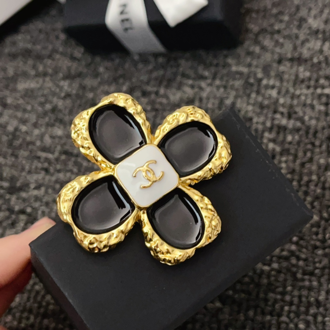 BCB009 CC leaf clover brooch - ccjewelryacc