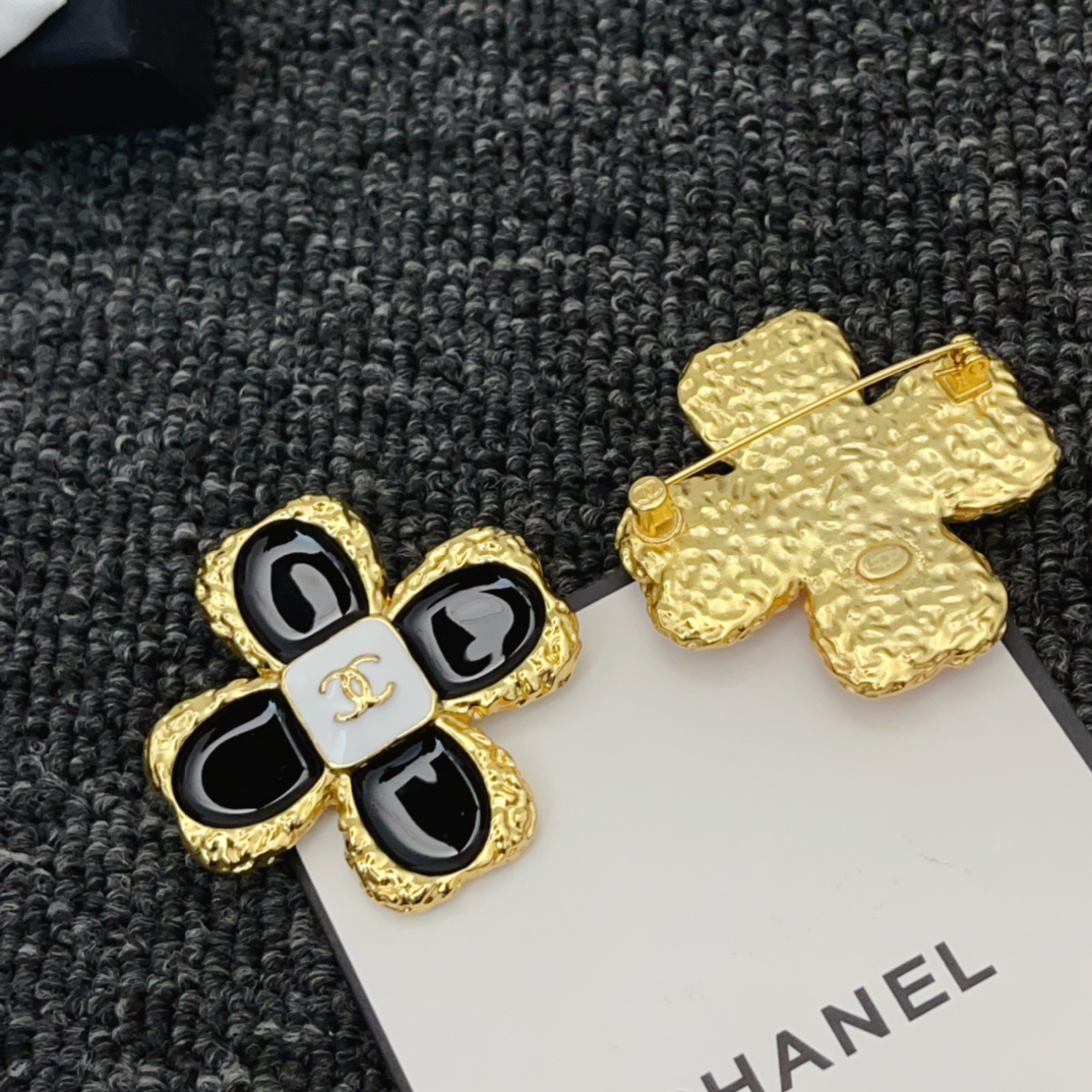 BCB009 CC leaf clover brooch - ccjewelryacc