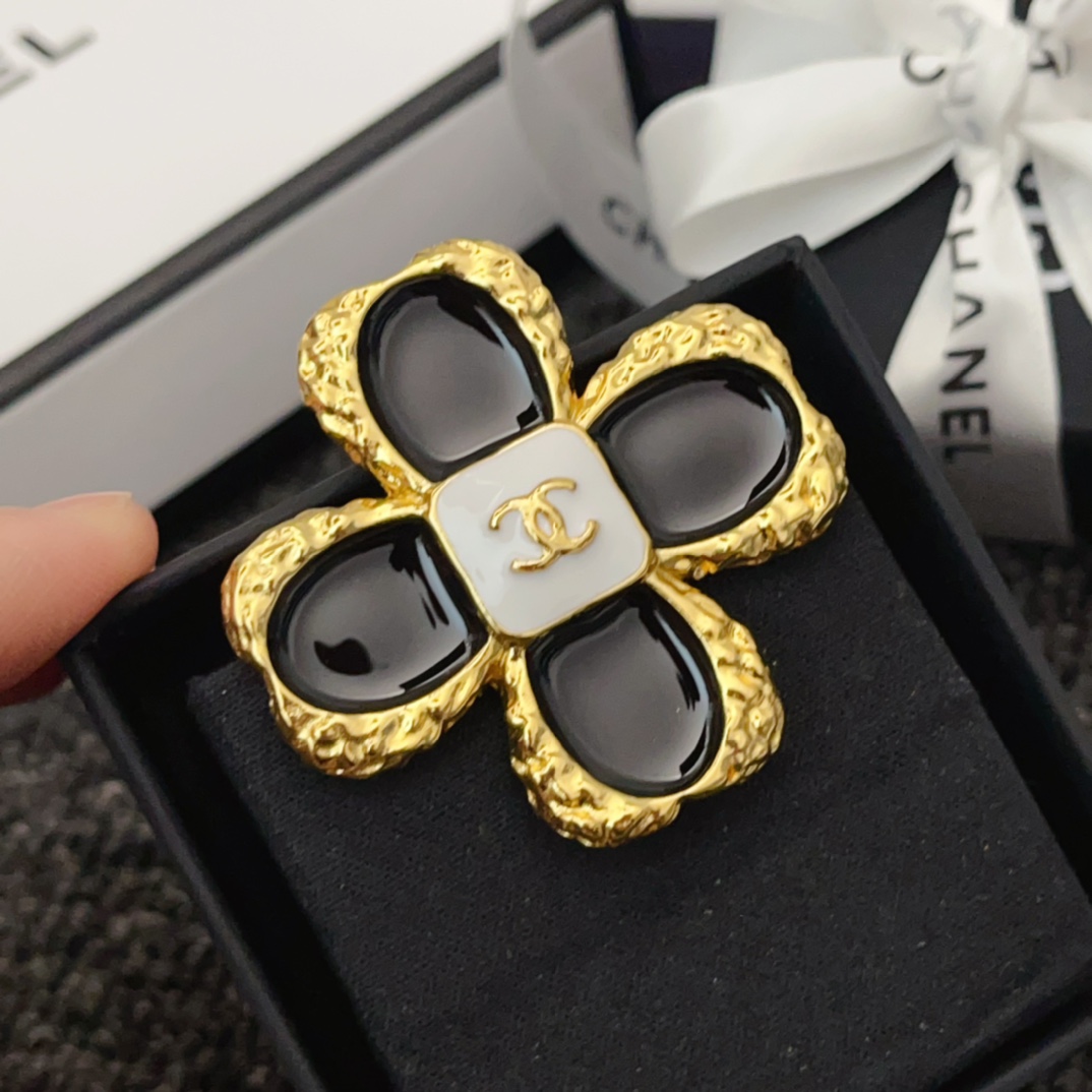 BCB009 CC leaf clover brooch - ccjewelryacc