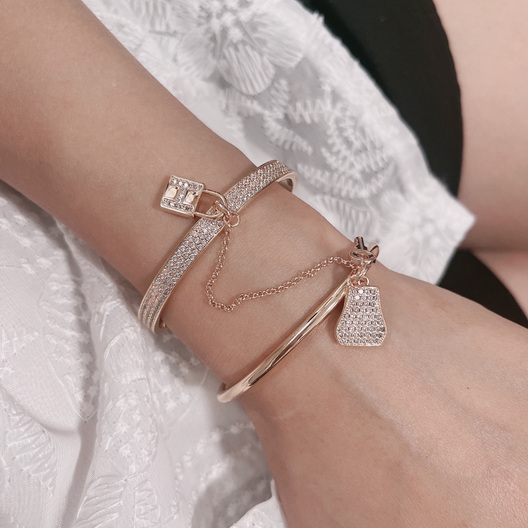 HMS002 Kelly Cadenas bracelet, small model - ccjewelryacc