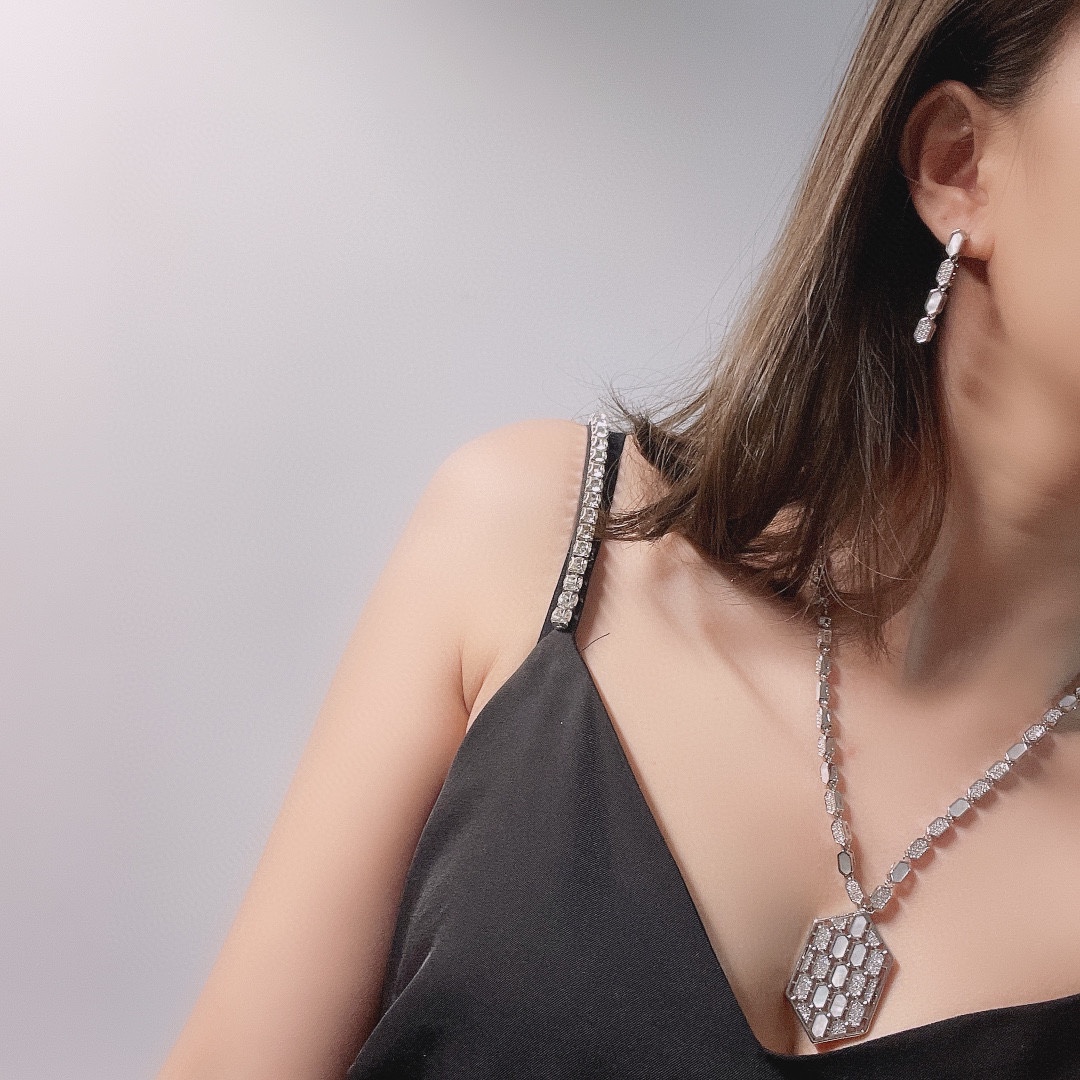 BGN015 Serpenti Eyes on Me diamond pendant necklace - ccjewelryacc