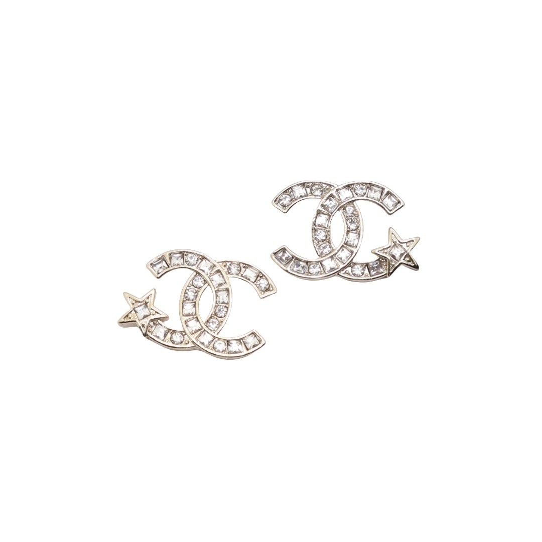 CCE616 Rhinestone CC Logo Star stud earring - ccjewelryacc