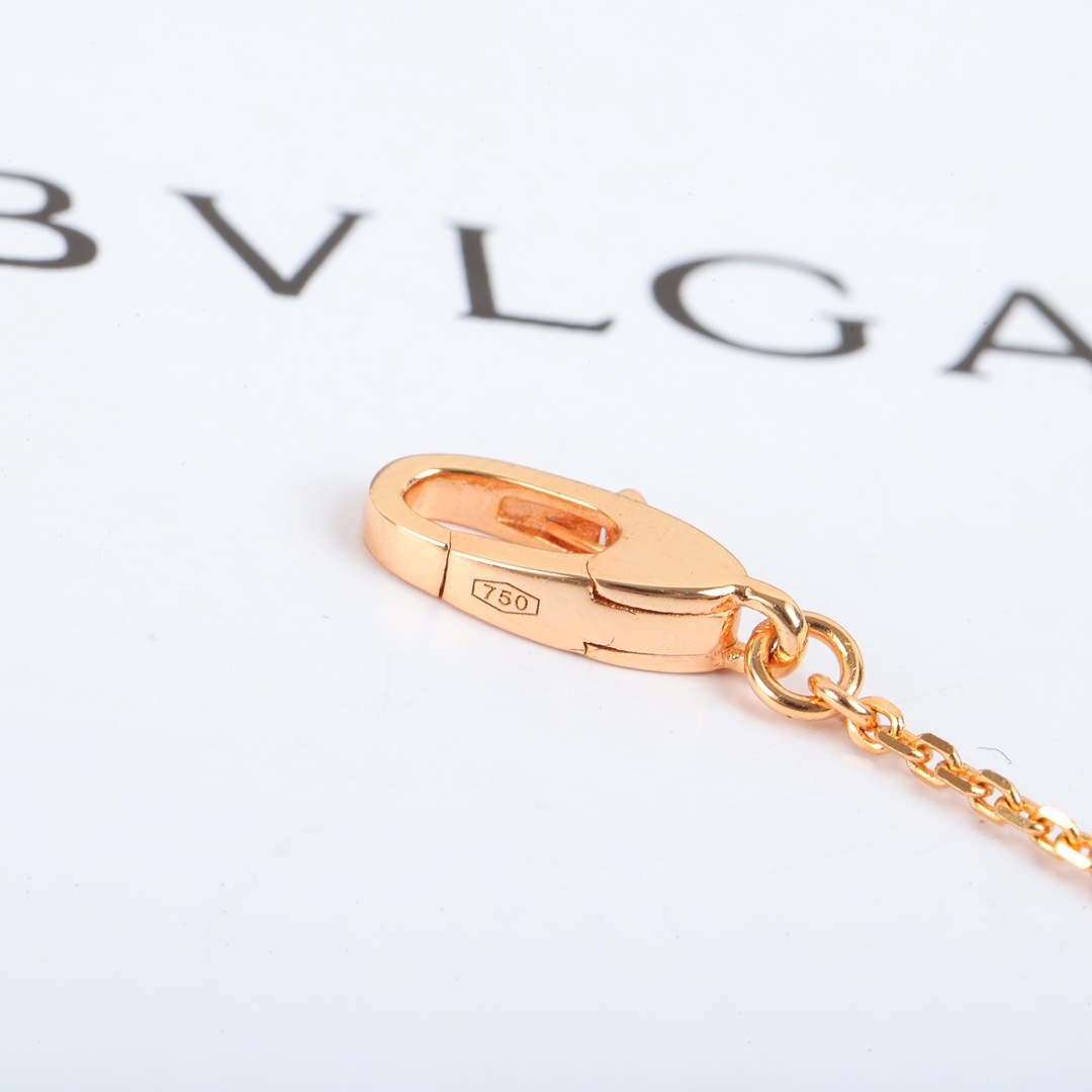 BGNV005 18k Mother of pearl and Diamond Diva's dream necklace large - ccjewelryacc