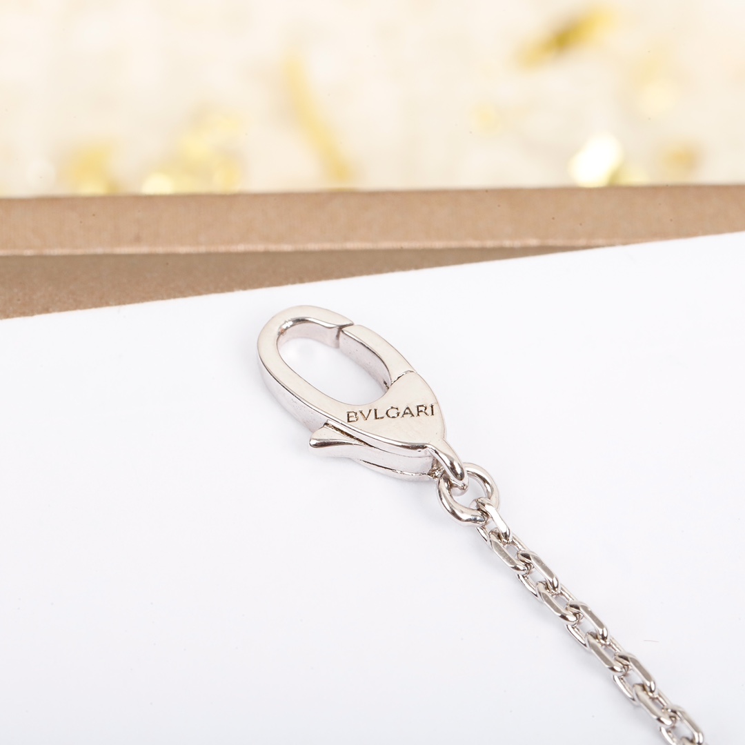 BGNV006 V-Gold Colorful diamond DIVA DREAM necklace - ccjewelryacc