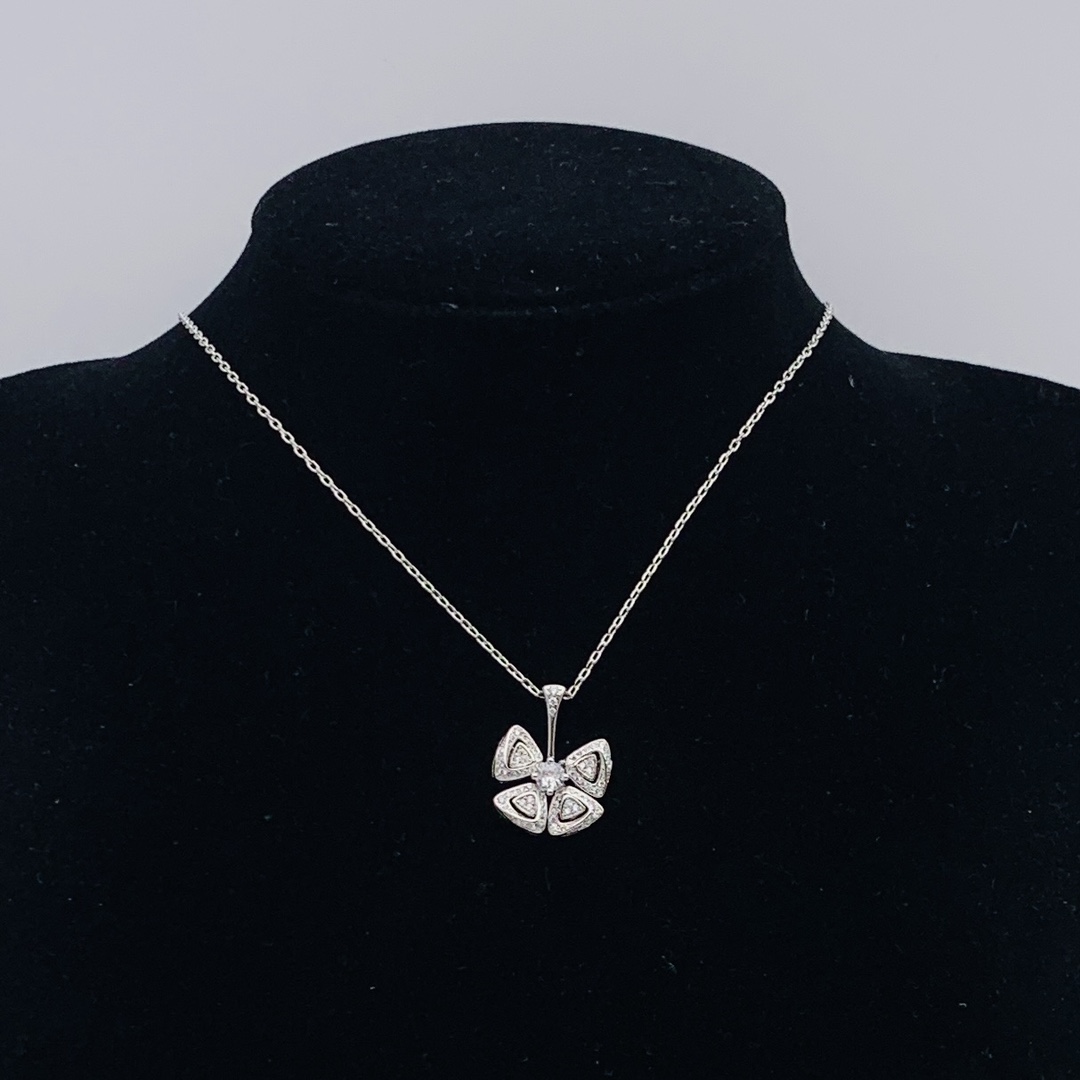 BGN032 Fiorever Necklace - ccjewelryacc