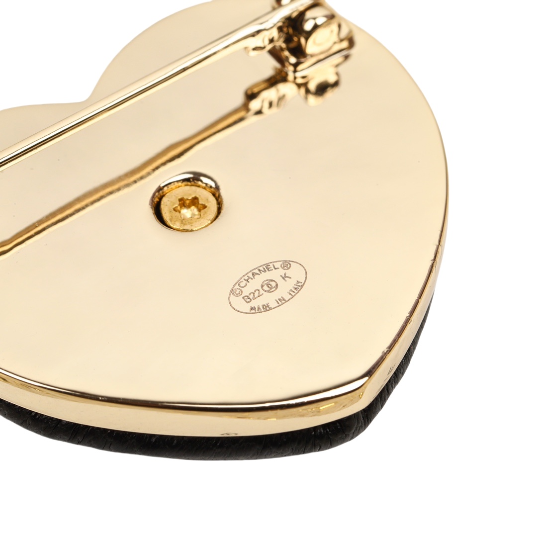 BCB045 22K Black leather heart with CC logo brooch large and small - ccjewelryacc