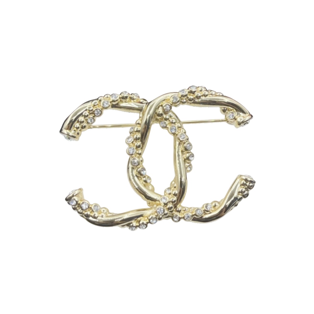 BCB056 Twist metal crystal CC logo brooch - ccjewelryacc