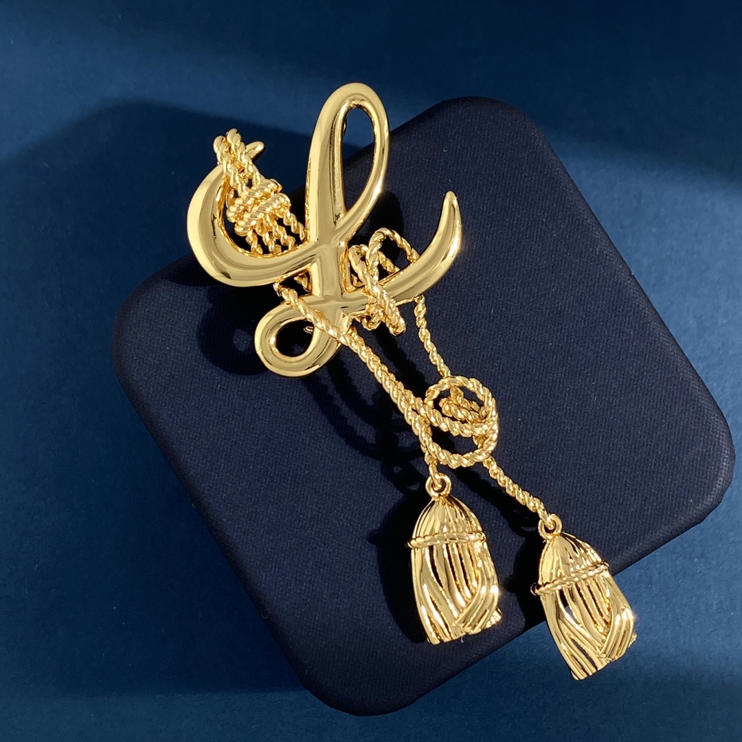 BLB006 Gold plated L Letter brooch pin - ccjewelryacc