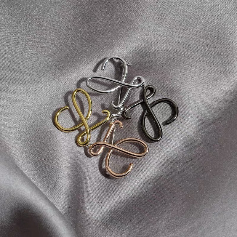 BLB008 Anagram brooch in metal - ccjewelryacc