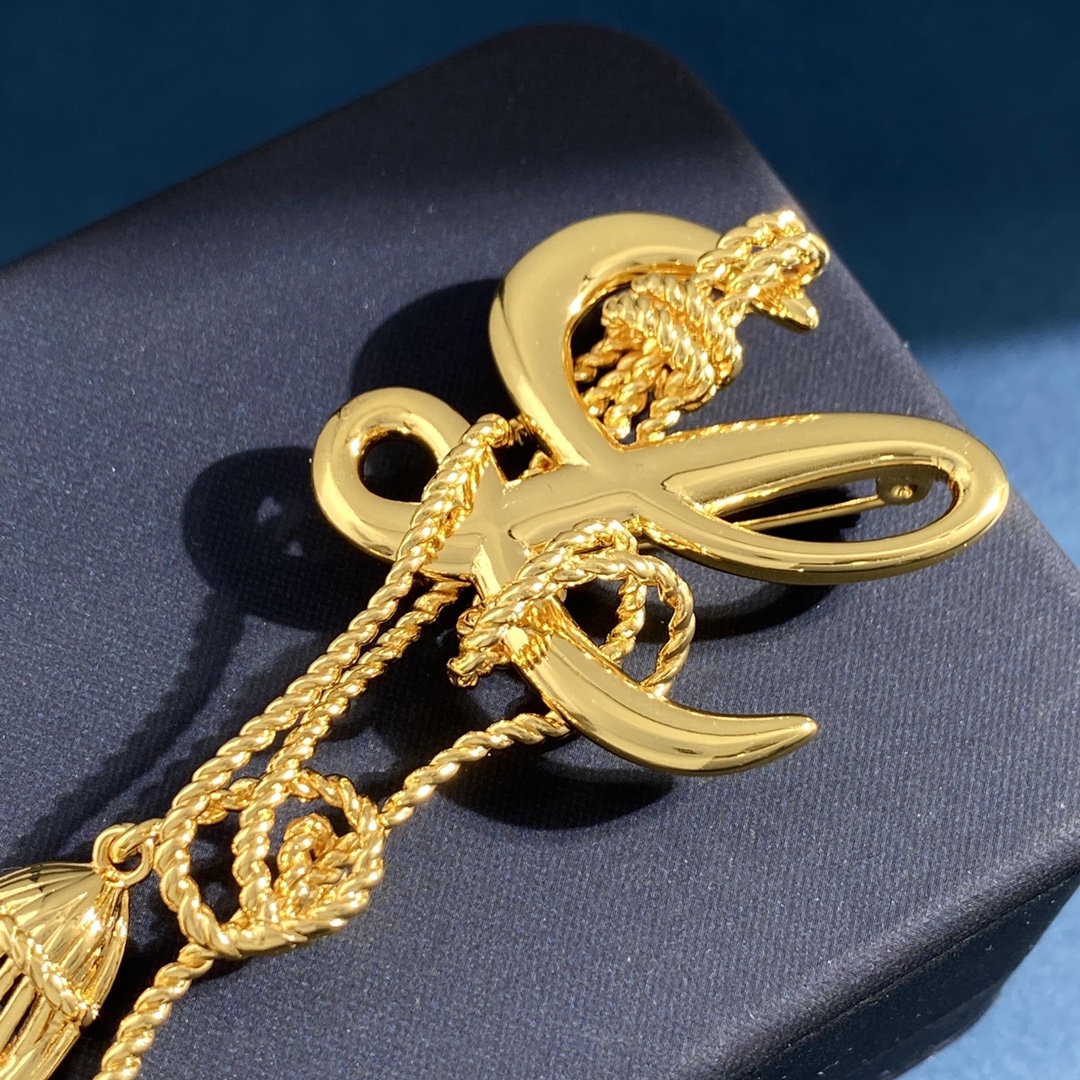 BLB006 Gold plated L Letter brooch pin - ccjewelryacc