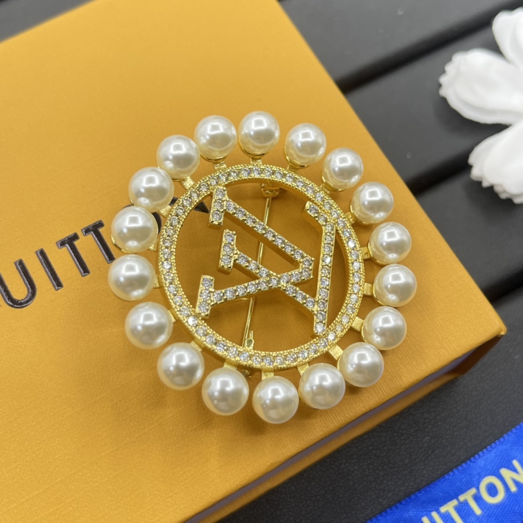 LVB005 Pearl crystal louis lapel pin - ccjewelryacc