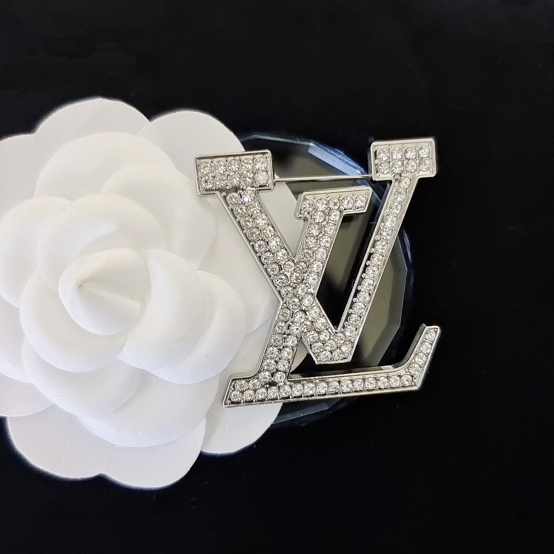 LVB017 Crystal Sparkling Louise Brooch - ccjewelryacc