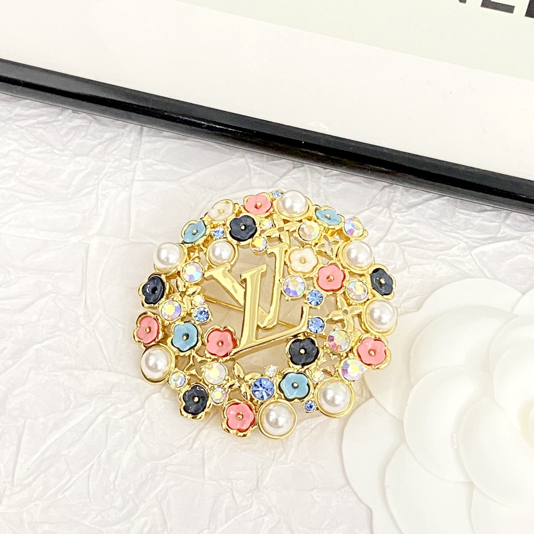 LVB010 Botanica Brooch - ccjewelryacc