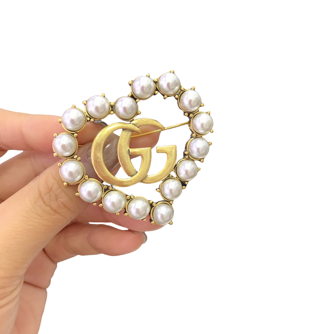 GGB018 GG Heart colorful crystal brooch pin - ccjewelryacc