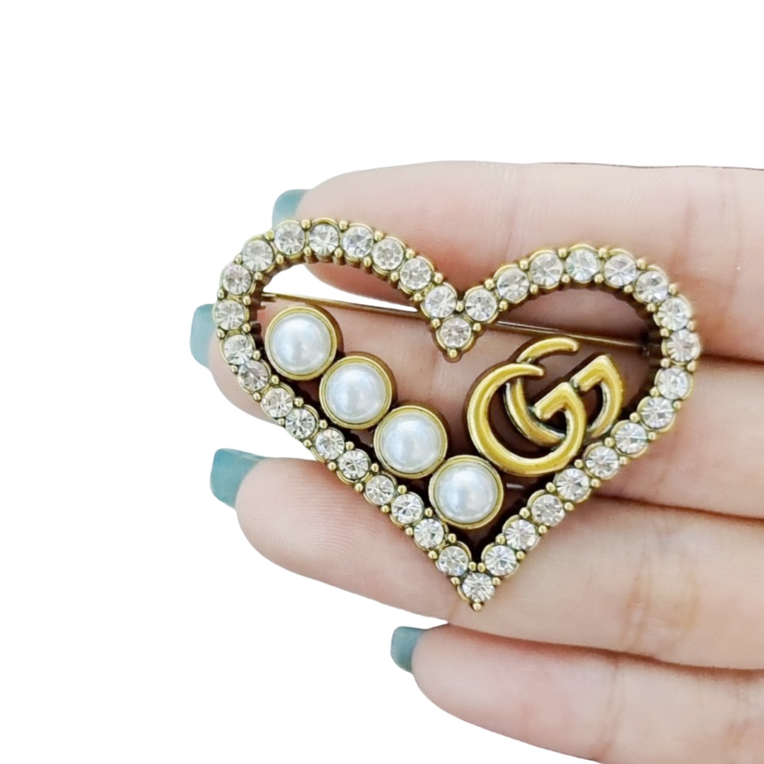 GGB034 GG Heart brooch pin - ccjewelryacc