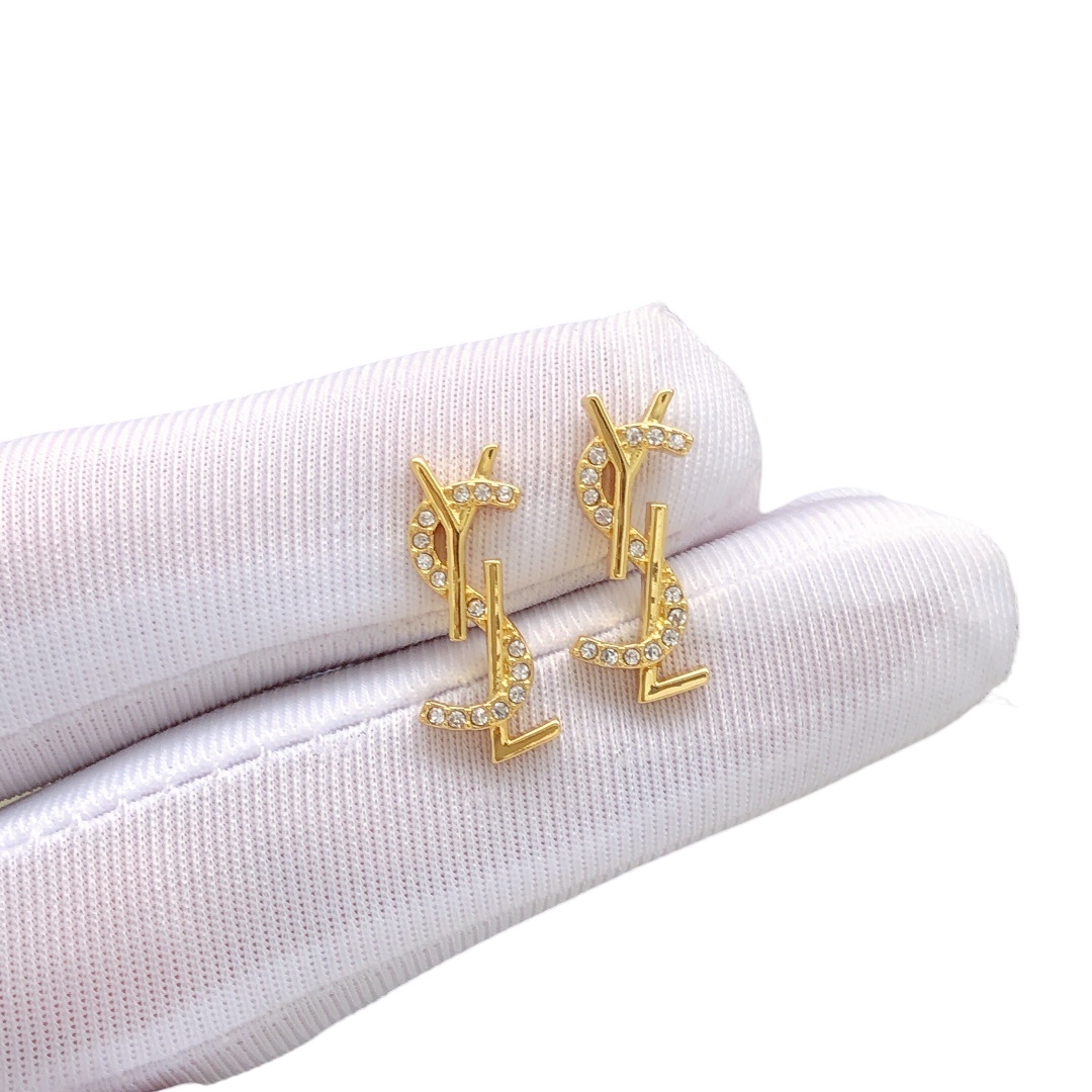 YYE009 YSL Cassandre earring in metal and crystal - ccjewelryacc