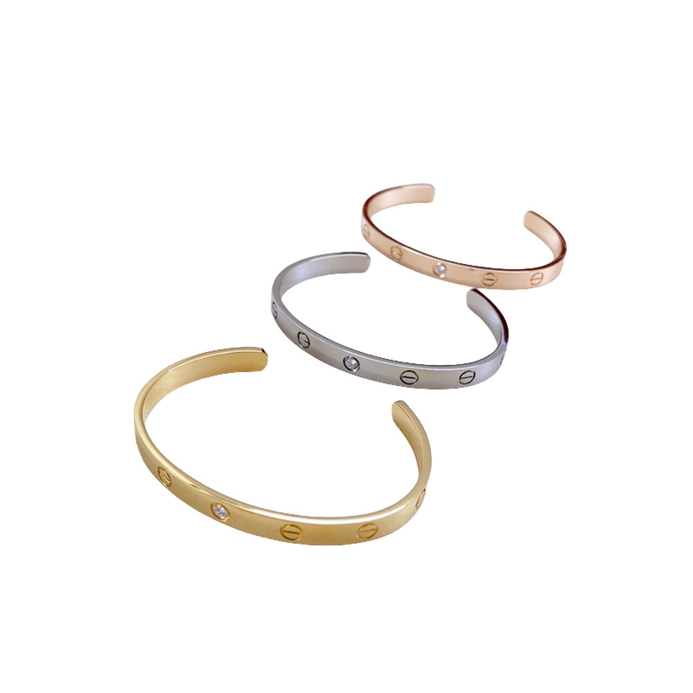 CTS031 C-Shape love bracelet with 1 diamond - ccjewelryacc