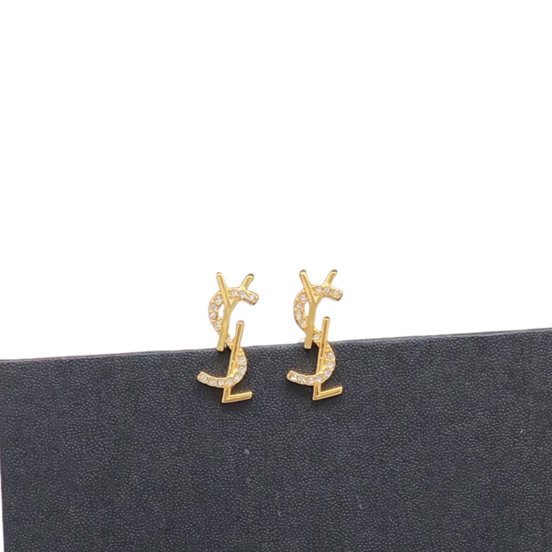 YYE009 YSL Cassandre earring in metal and crystal - ccjewelryacc