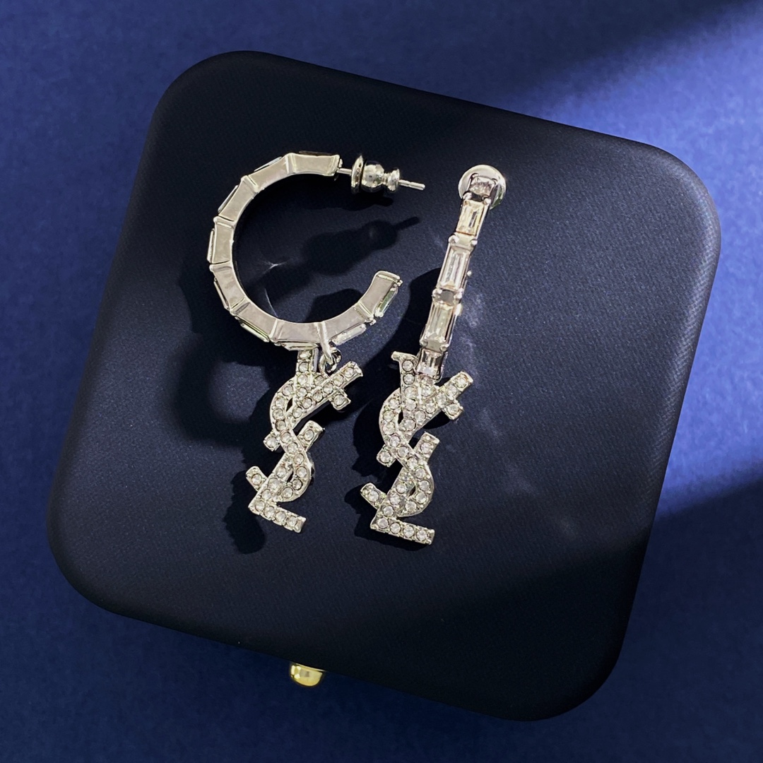 YYE003  Cassandre earring in metal and crystal - ccjewelryacc