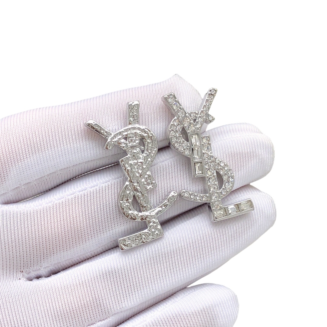 YYE015 Cassandre earring in metal and rhinestones - ccjewelryacc