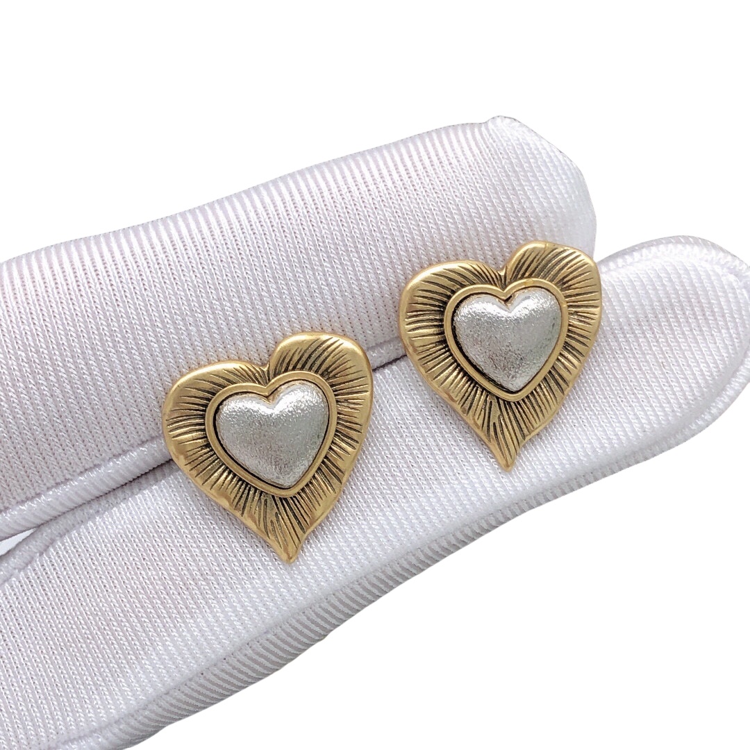 YYE019 YVES Heart stud earring - ccjewelryacc