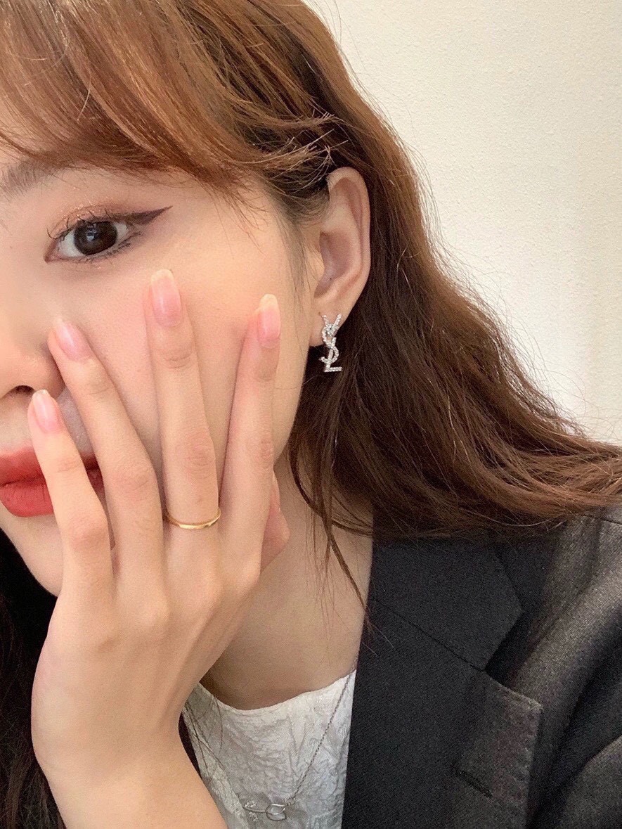 YYE087 CASSANDRE stud earring in gold plated and crystal - ccjewelryacc