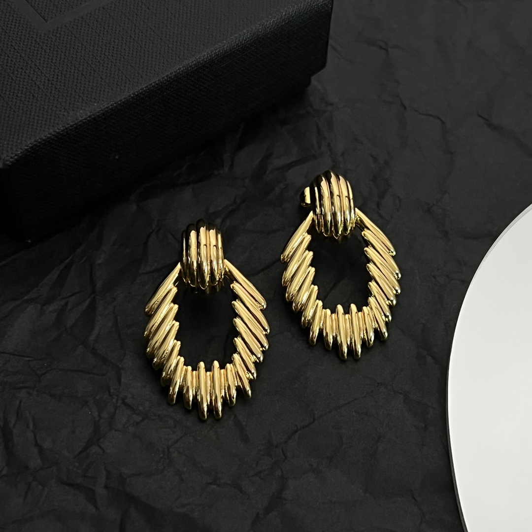 YYE042 YVES chain knot metal stud earring - ccjewelryacc