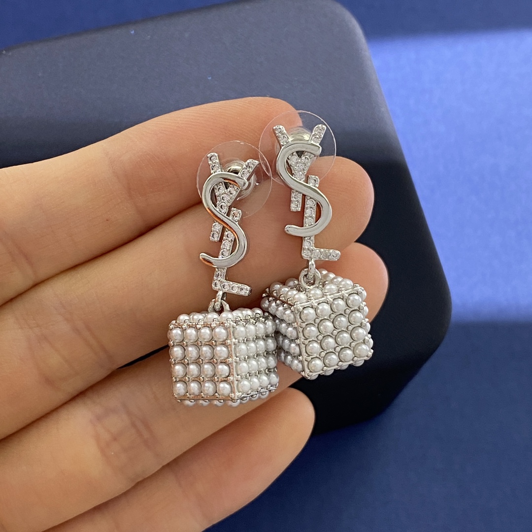 YYE082 YVES letter square pearl earrings - ccjewelryacc