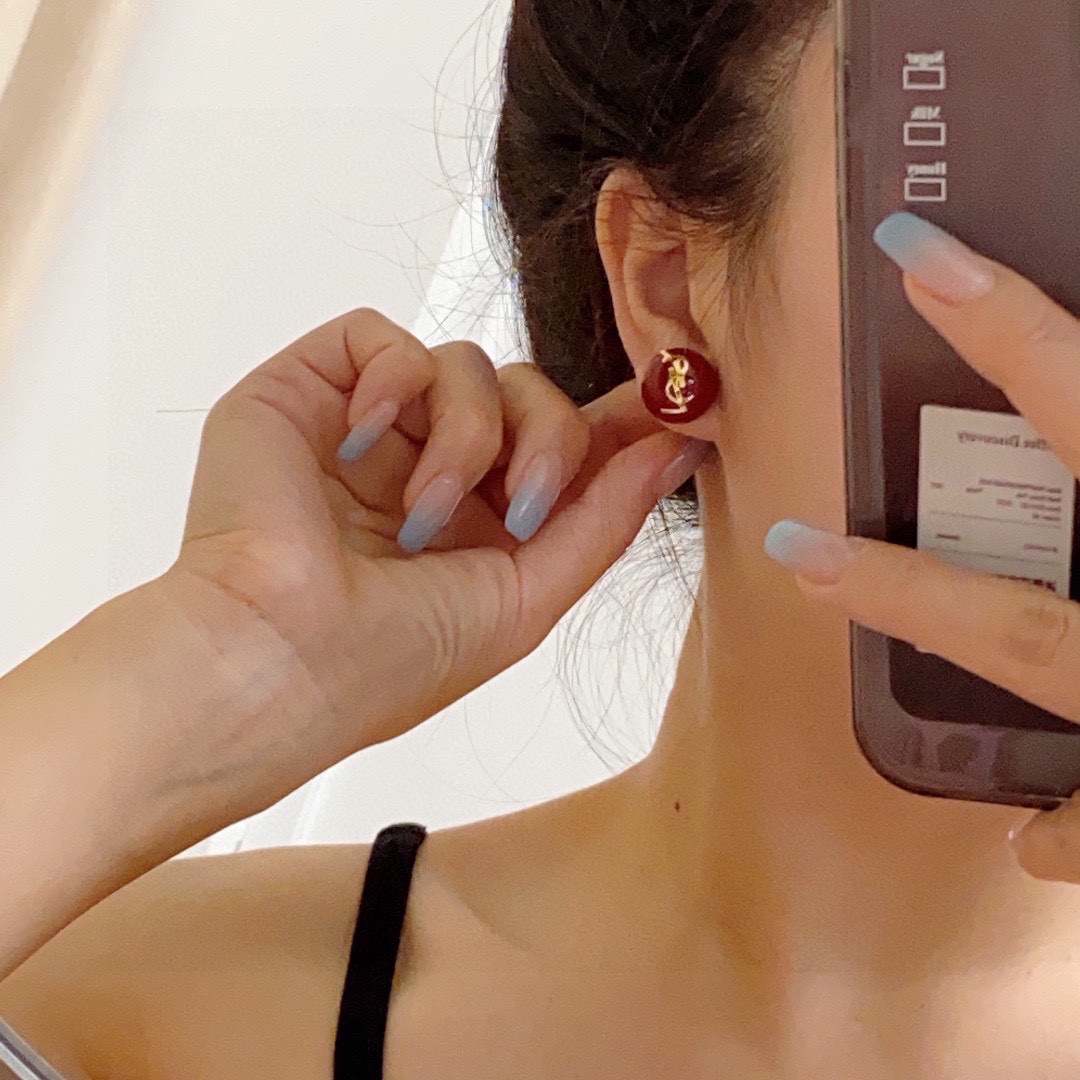 YYE056 YVES Round resin pearl stud earring - ccjewelryacc