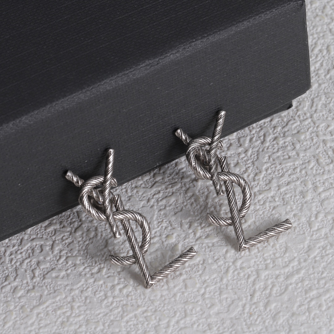 YYE068  LE CASSANDRE Metal Stud earring - ccjewelryacc