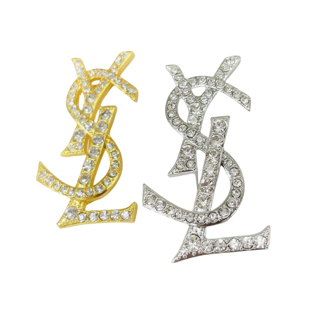 BYB050 YVES LSY LOGO Brooch pin in metal and rhinestone - ccjewelryacc