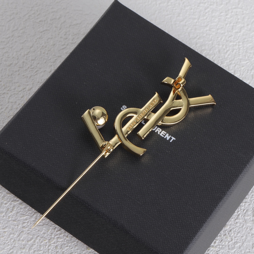 BYB025 Yves LSY logo rhinestone brooch - ccjewelryacc