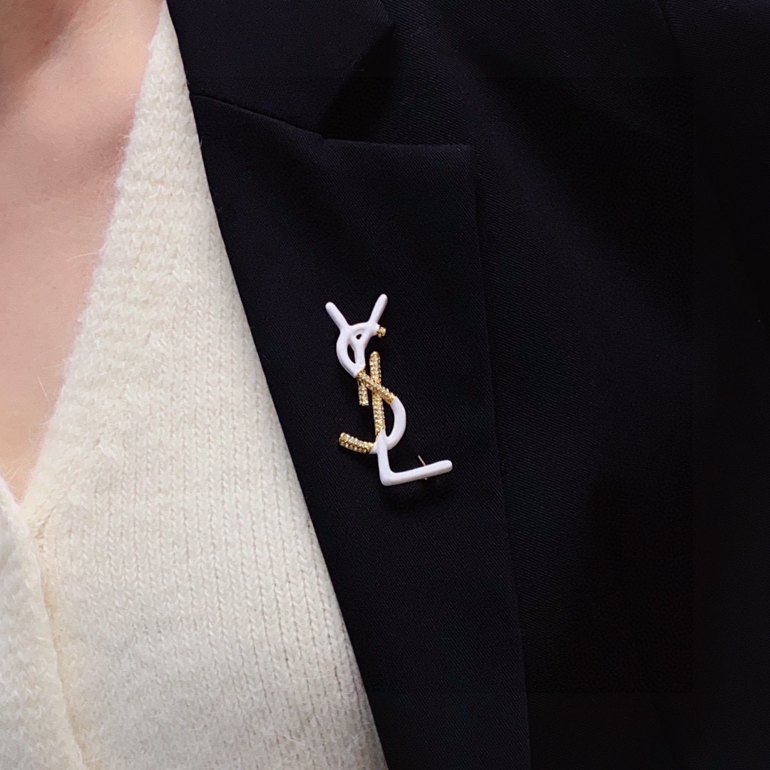 BYB031  LSY Logo Monogram Brooch Pin - ccjewelryacc