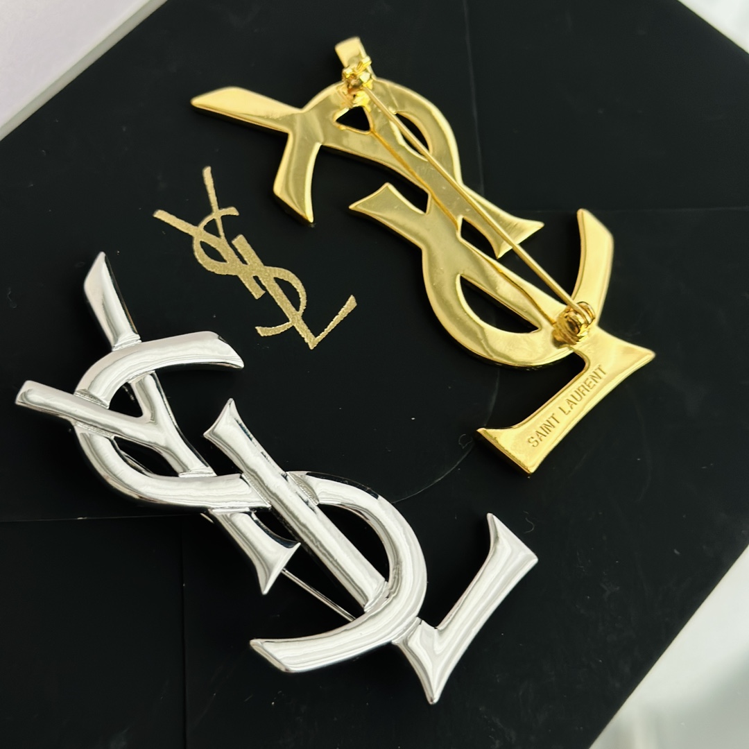 BYB053 YVES LSY LOGO Brooch pin in metal - ccjewelryacc