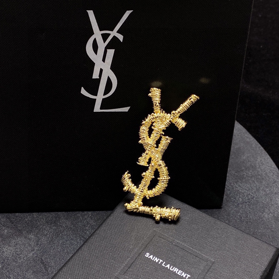 BYB036 YVES LSY LOGO Brooch pin - ccjewelryacc