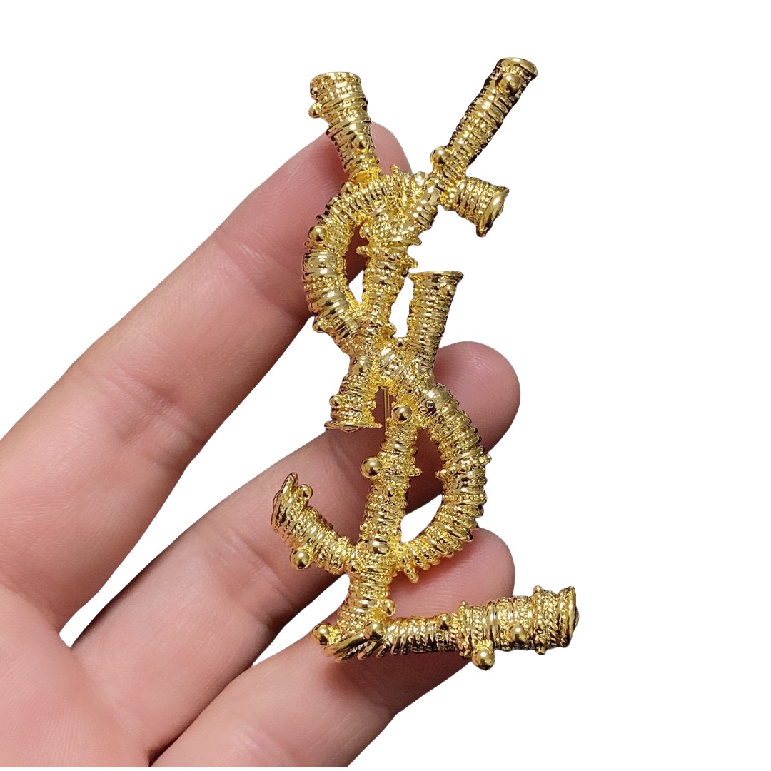 BYB036 YVES LSY LOGO Brooch pin - ccjewelryacc