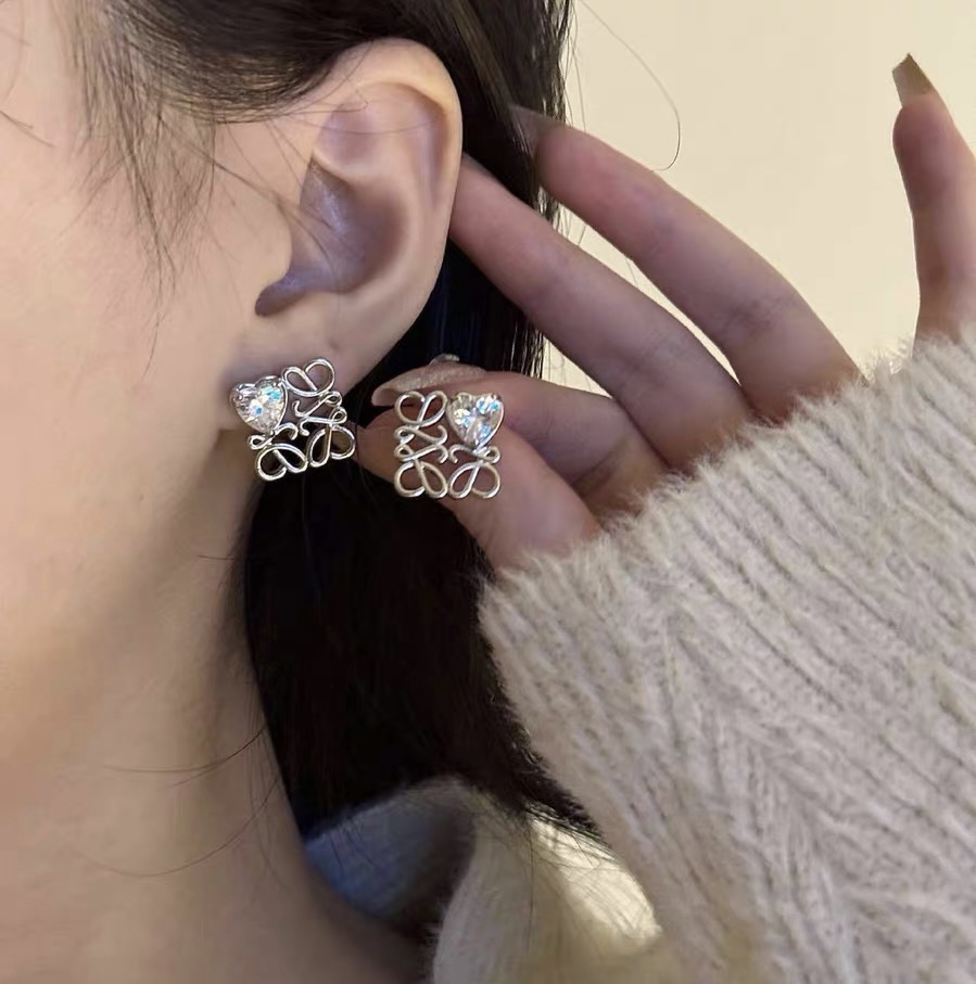 LWE020 Loewi Anagram Pebble with heart rhinestone stud earring - ccjewelryacc