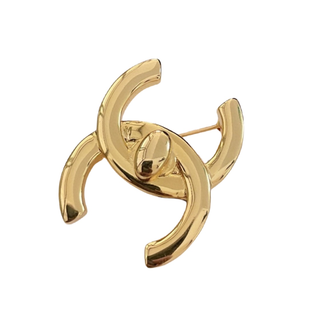 BCB453 vintage Metal cc logo brooch pin - ccjewelryacc