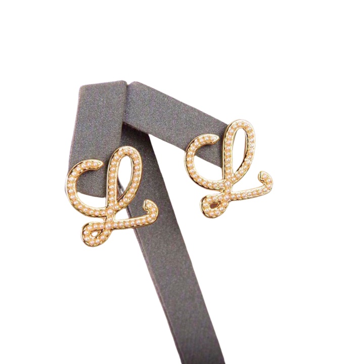 LWE007 Loewi Pearl Embellished L letter Stud Earrings In Metal - ccjewelryacc